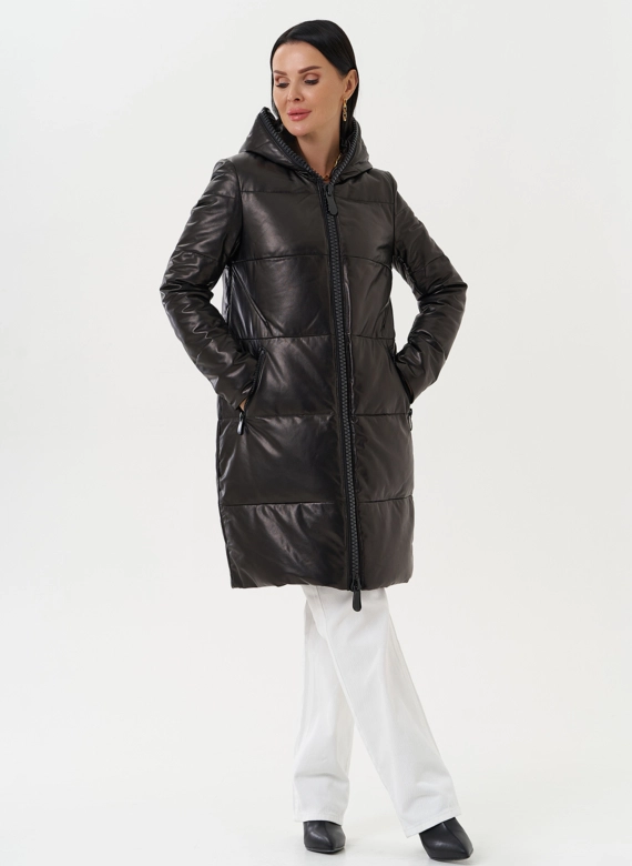 Кожаный пуховик с капюшоном