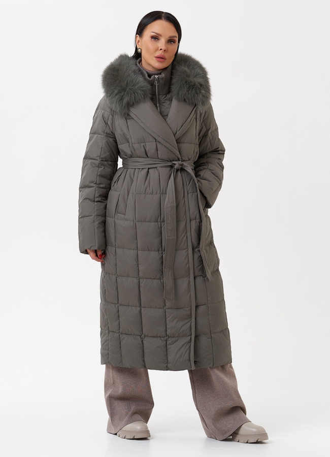 Женский пуховик с английским воротником модель № 28868 меха малина