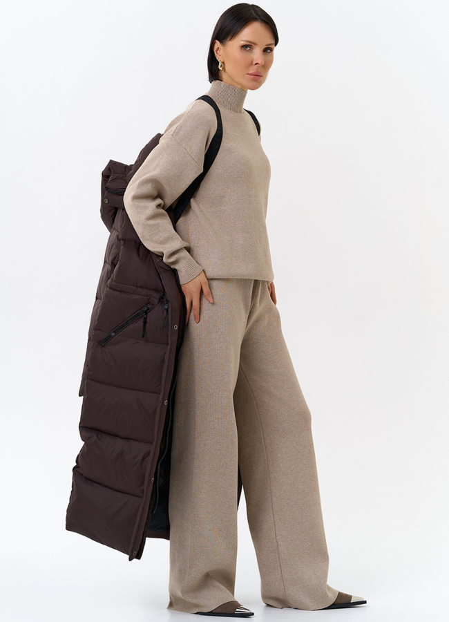 Женский пуховик коричневого цвета с капюшоном модель № 31936 универмаг малина