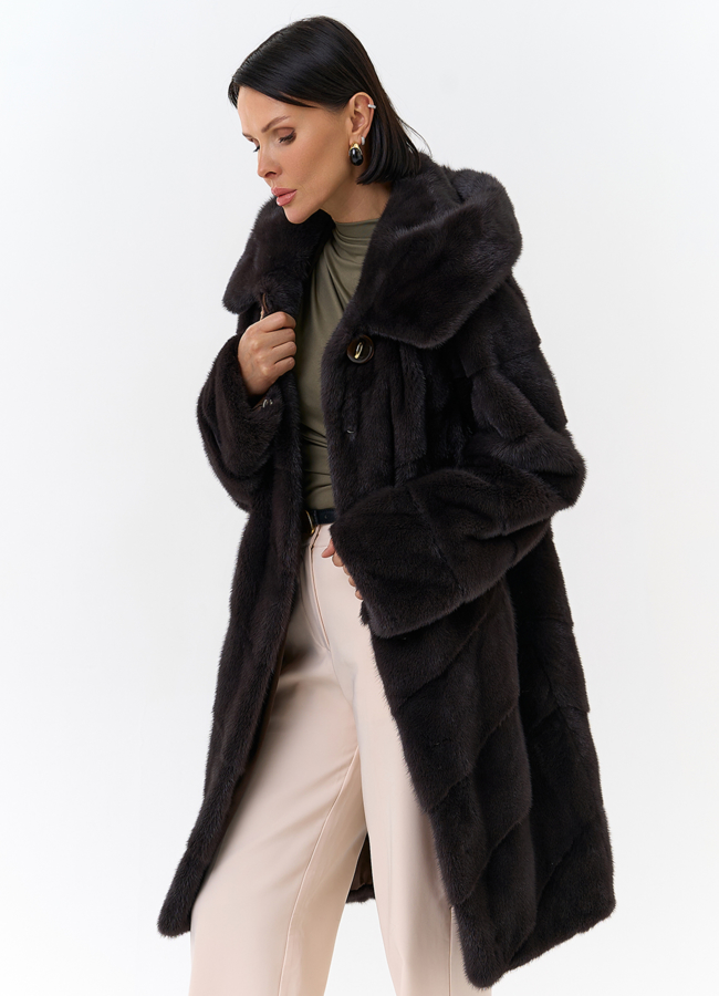 Норковая шуба с капюшоном модель № 25605 универмаг малина
