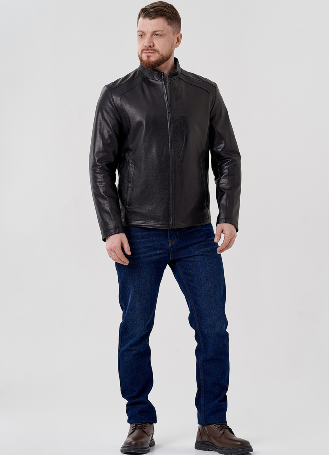 Мужская кожаная куртка черного цвета  модель № 24437 в рассрочку